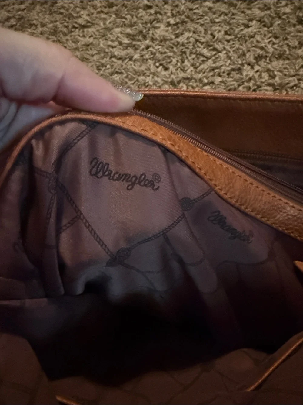 Wrangler expandable hobo bag